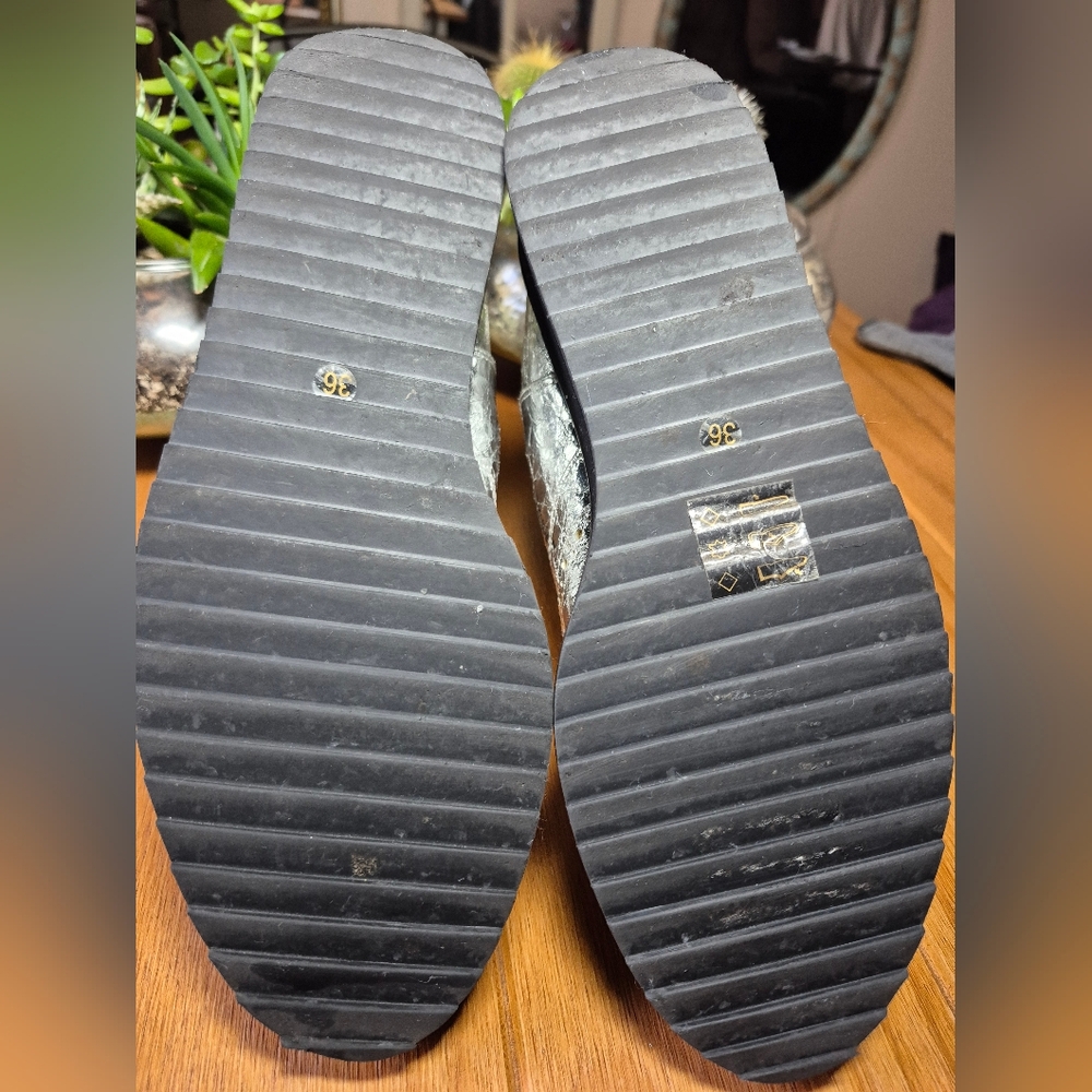 Shellys London Metallic Silver Platform Clcombat … - image 7